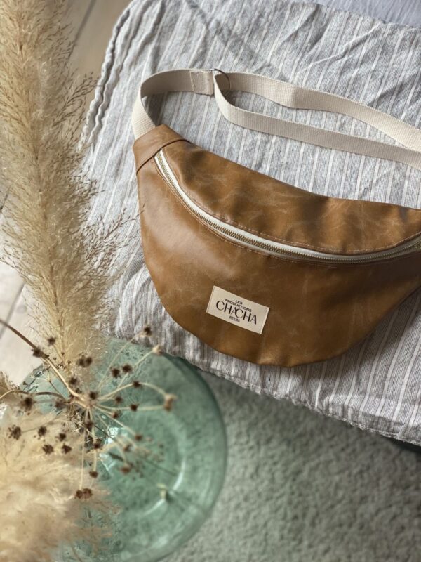 Sac Banane simili cuir cognac